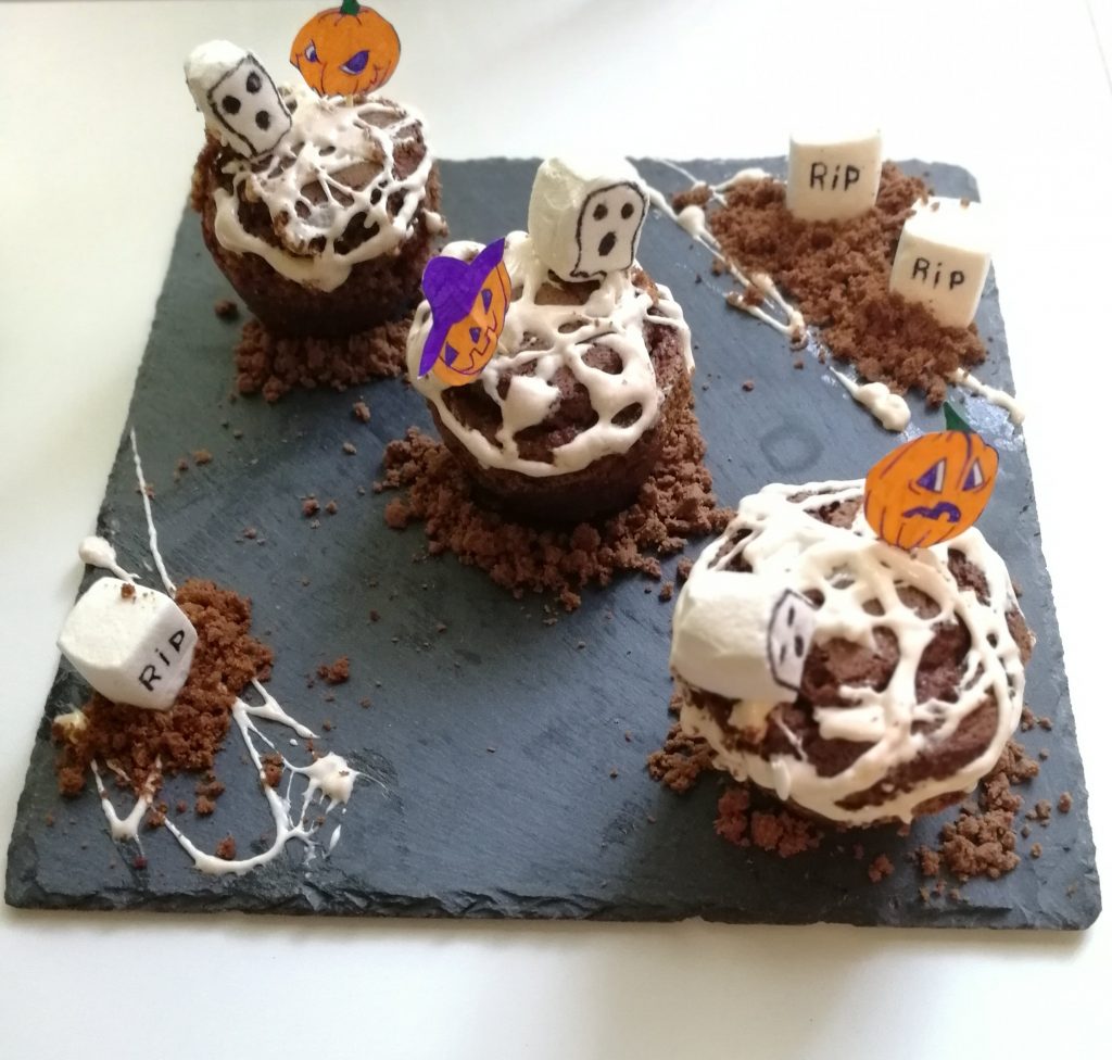 Gâteau d'Halloween ultra facile à faire avec les enfants (Recette + DIY